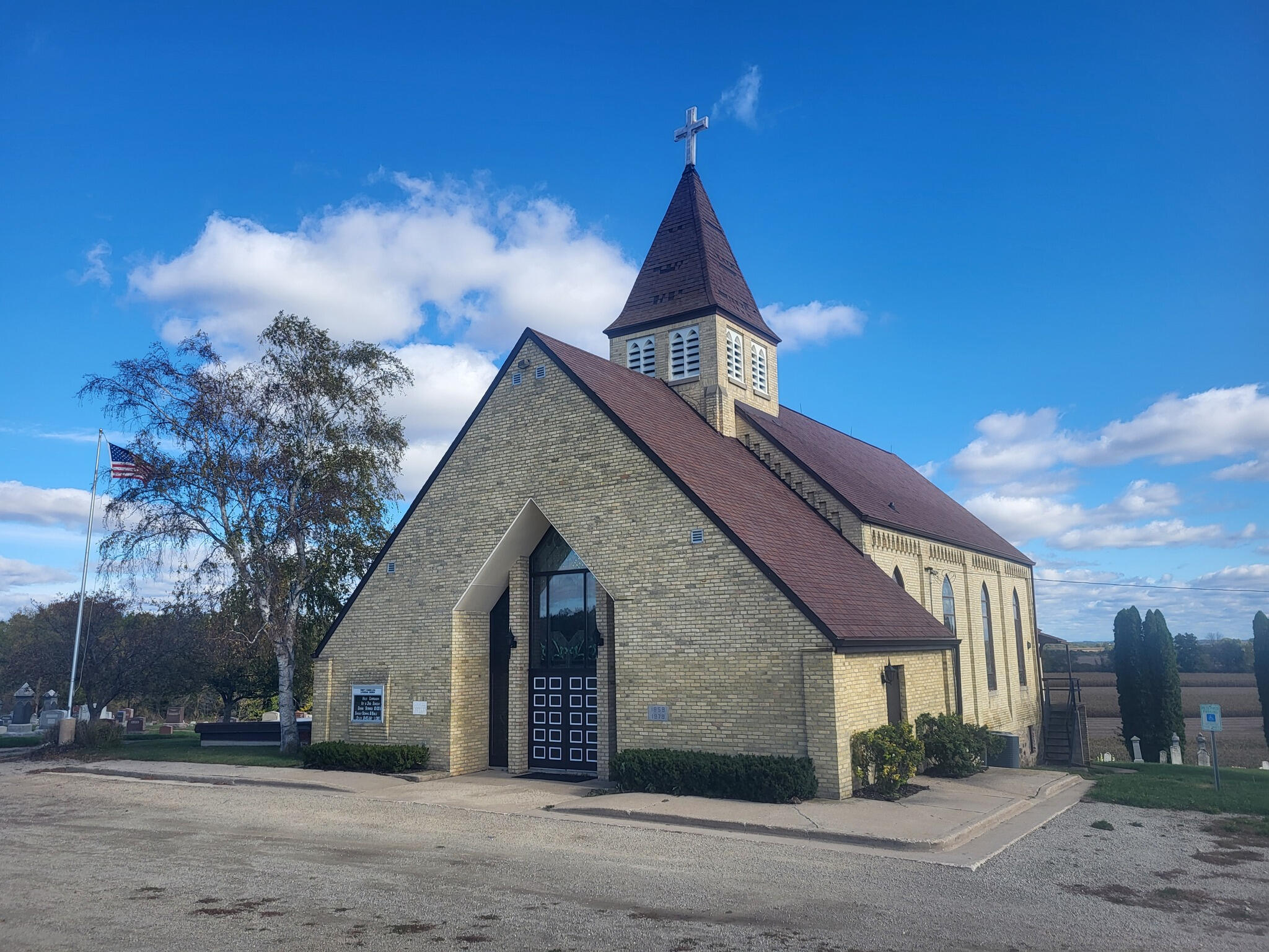Exterior of Trinity Lutheran Church in Reeseville, WI